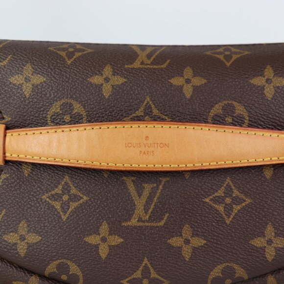 Louis Vuitton Monogram Bumbag - Picture 13 of 16